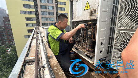 中央空調(diào)清洗 中央空調(diào)清洗