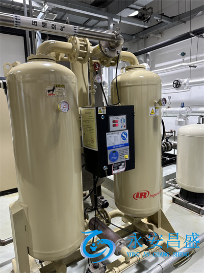 西安螺桿機組維保 西安螺桿機組維保