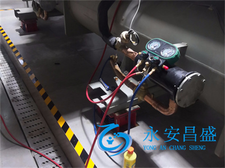 水冷機組壓縮機故障維修 水冷機組壓縮機故障維修