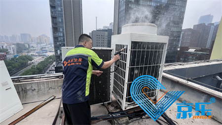 中央空調清洗真相 省電30%竟如此簡單 蘇州企業(yè)都在用的方法