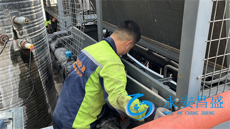 空調(diào)壓縮機(jī)維修 空調(diào)壓縮機(jī)維修